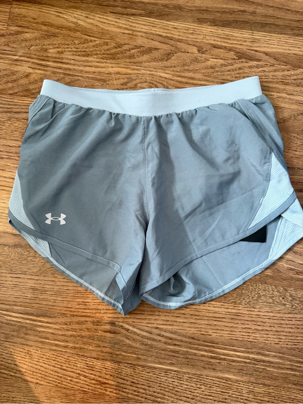Under Armour Women's Gray Athletic Running Shorts